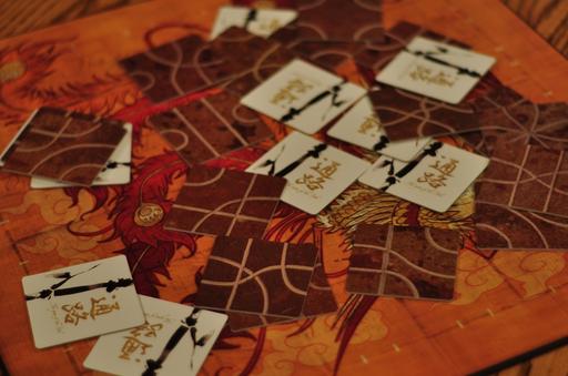 Настольные игры - Обзор игры "Tsuro" при поддержке nastolkin.ru